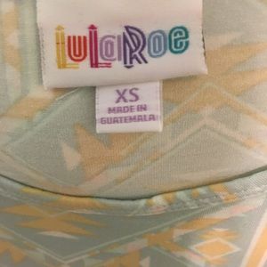 ✨LULAROE XS IRMA✨